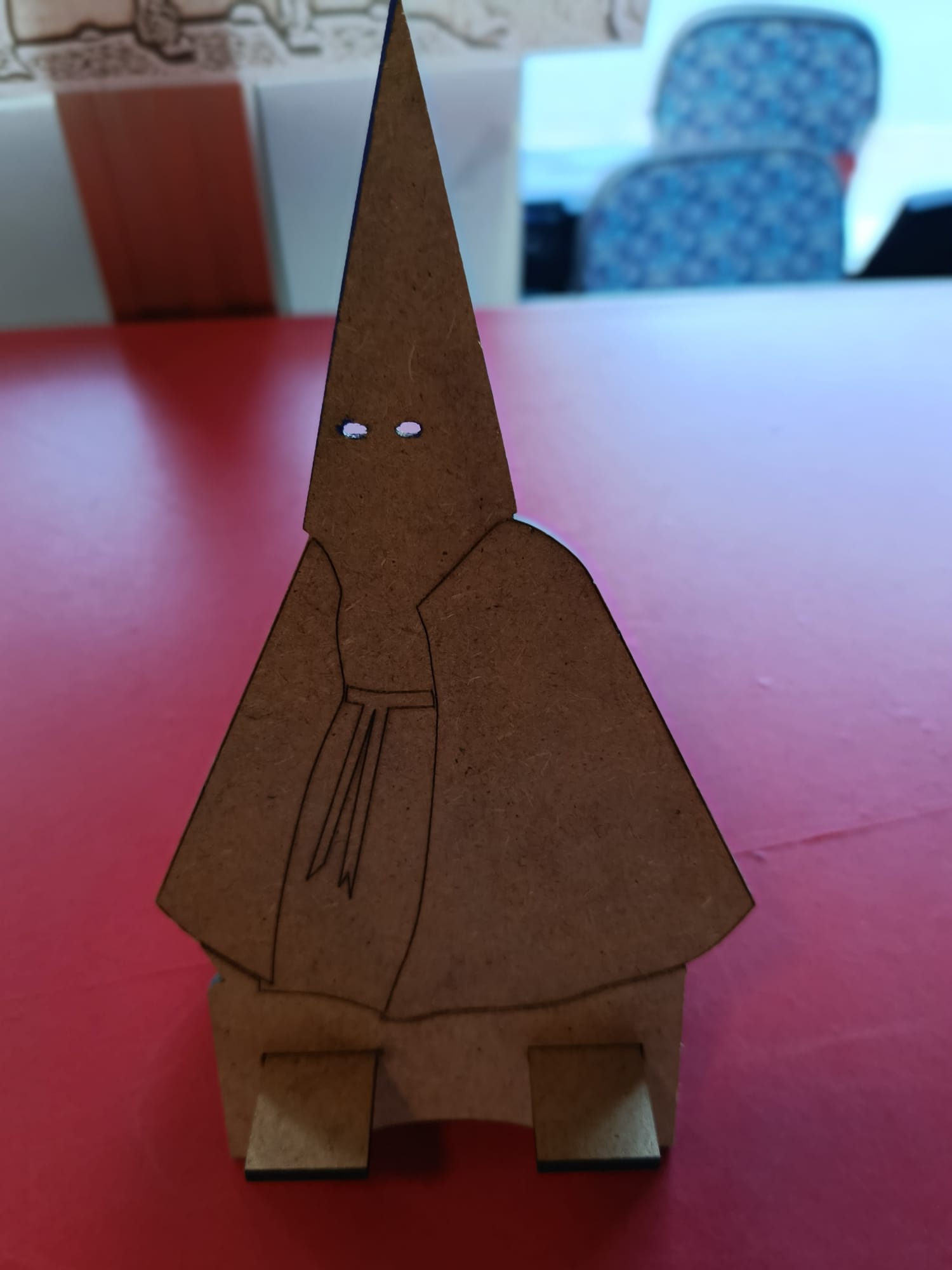 Figura de madera de nazareno